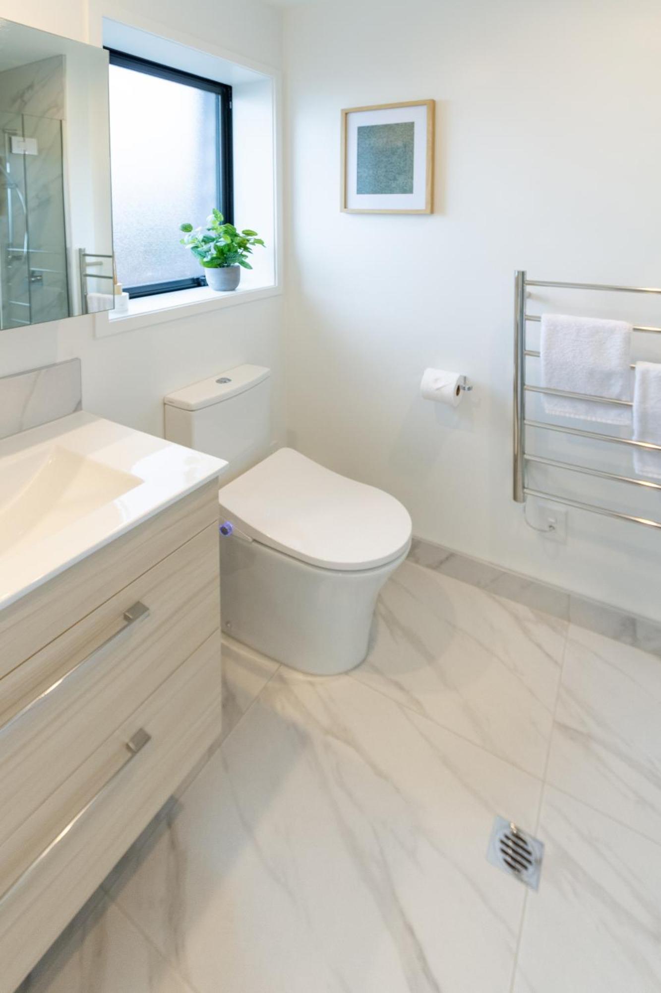 Downtown Comfort: Modern Studio With Backyard Christchurch Luaran gambar