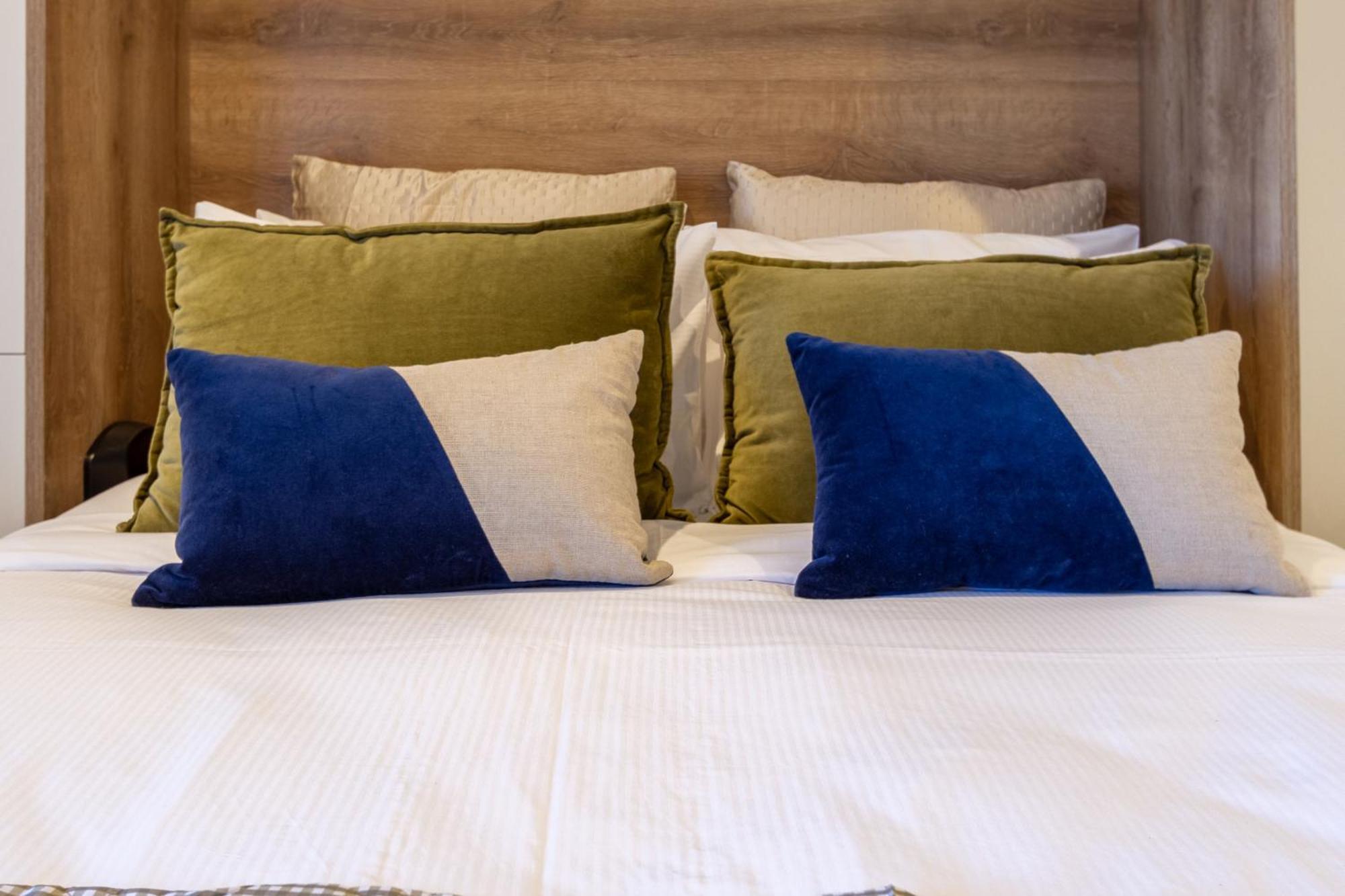 Downtown Comfort: Modern Studio With Backyard Christchurch Luaran gambar