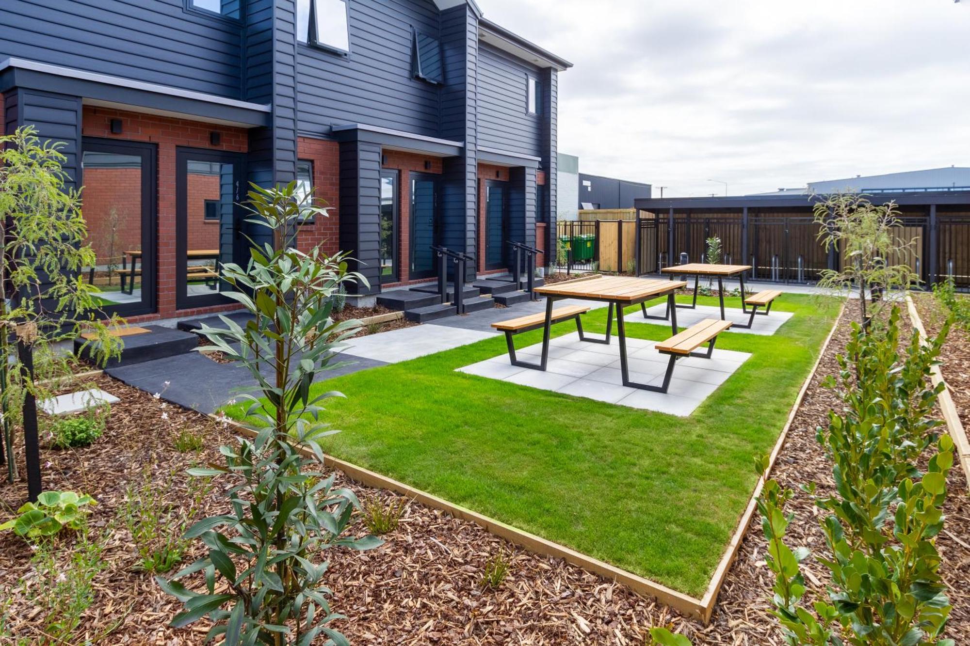 Downtown Comfort: Modern Studio With Backyard Christchurch Luaran gambar